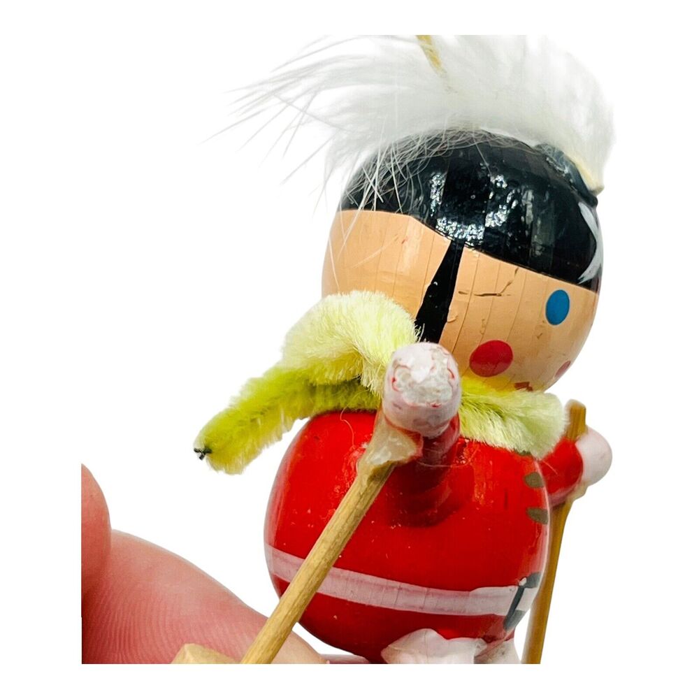 Pair VTG Skier Wood Christmas Ornaments Toy Soldier Skii Snow Cabin Set READ - Picture 8 of 11